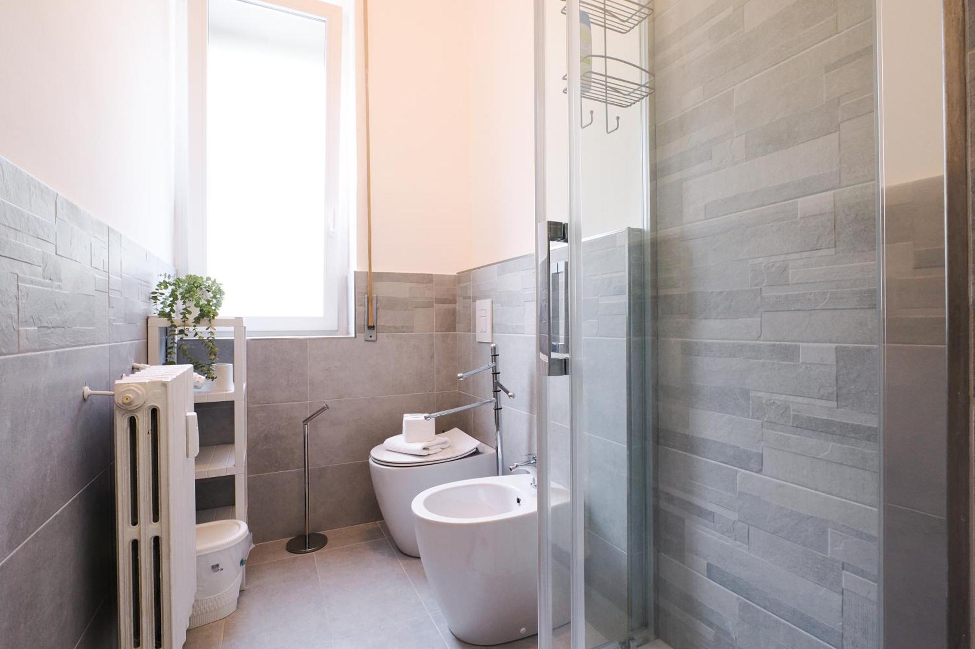 Primopiano - Promessi Sposi Apartman Milánó Kültér fotó